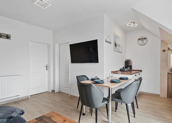 Kjell Hus Dorf * Böhl